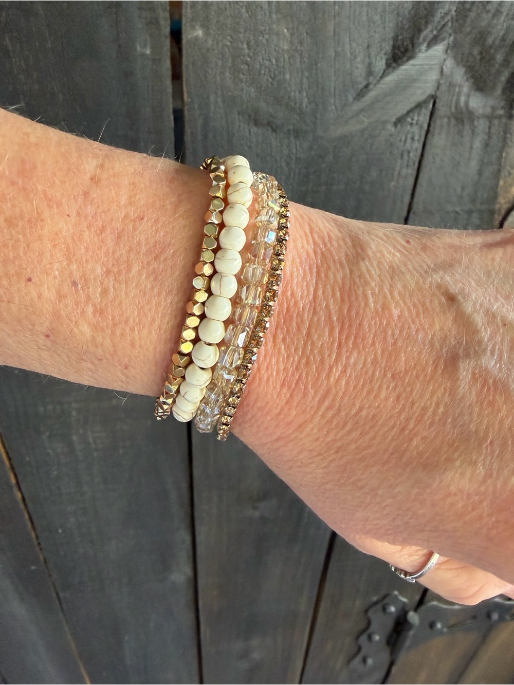 Victoria Emerson Gold and Cream Beaded Bracelet NWOT